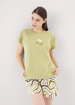 Комплект футболка + шорты для женщин Clever 180199