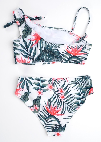 171858 Куп. костюм дев. CLE GSS26pk (1)