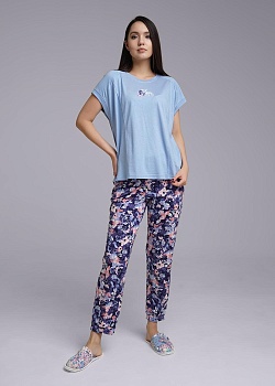 Комплект футболка + брюки для женщин Clever 177782